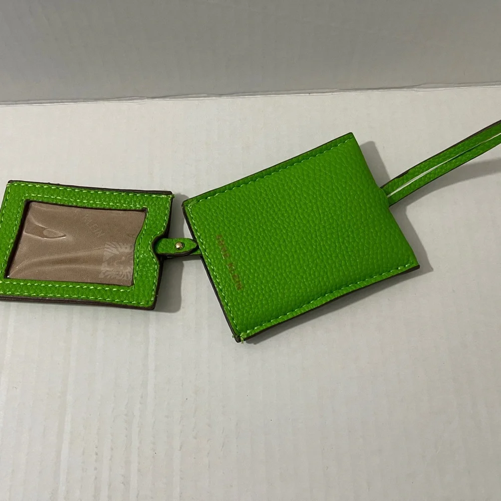 Anne Klein‎ Monogram Tote w/ Green Trim & ID Wallet | Zip Top
